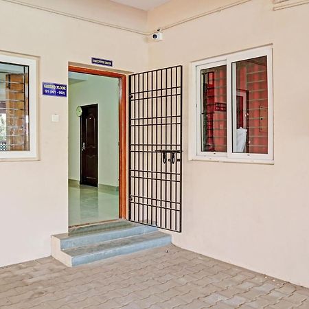 Collection O Orchid Residency Medavakkam Hotell Chennai Exteriör bild